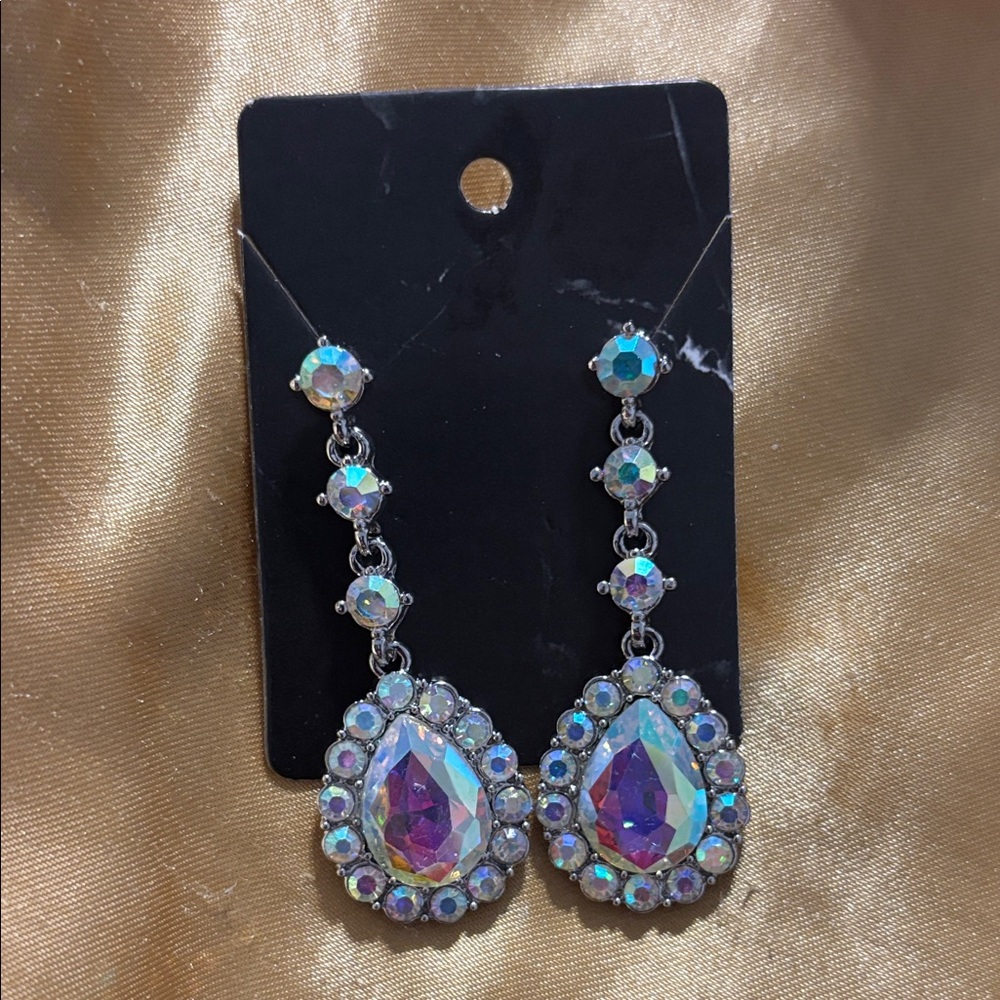 Elegant Iridesent Drop Earrings